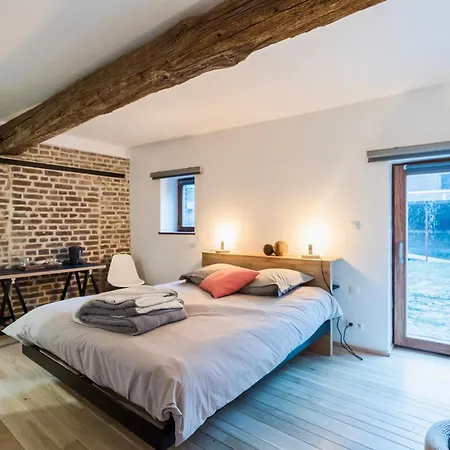 Apartment La Grange De 3 By Finenest Lüttich